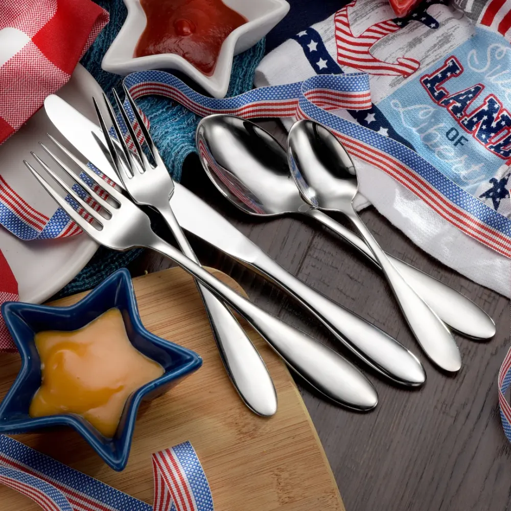 Betsy Ross - 20 Piece Set from Liberty Tabletop